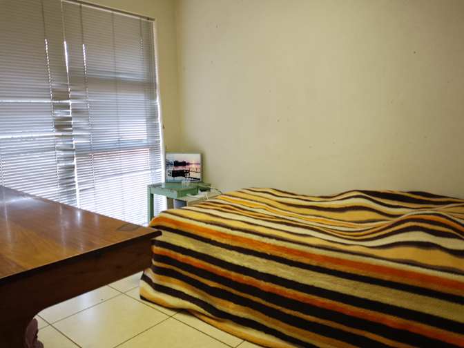 Max's room