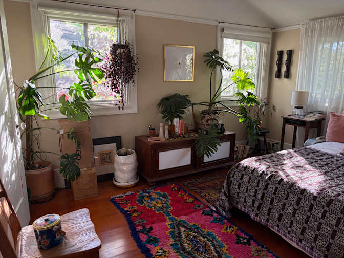Sam's room