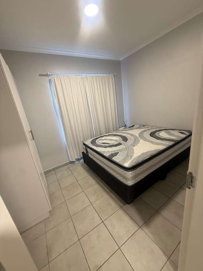 Zodidi's room