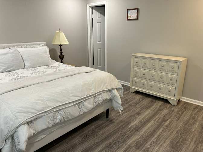 Glenn's room