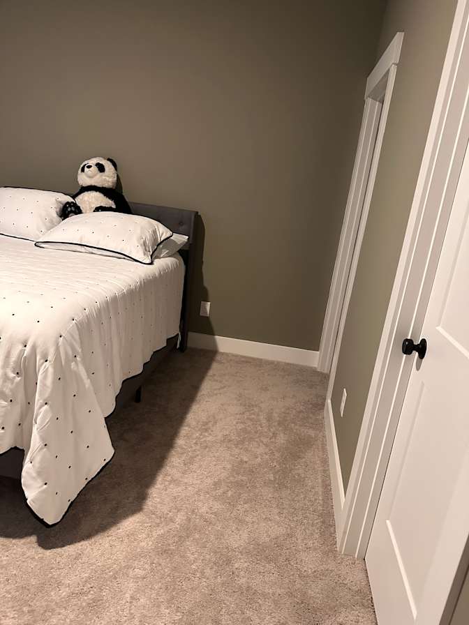 Meless W's room