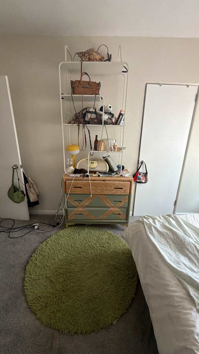 Samantha's room