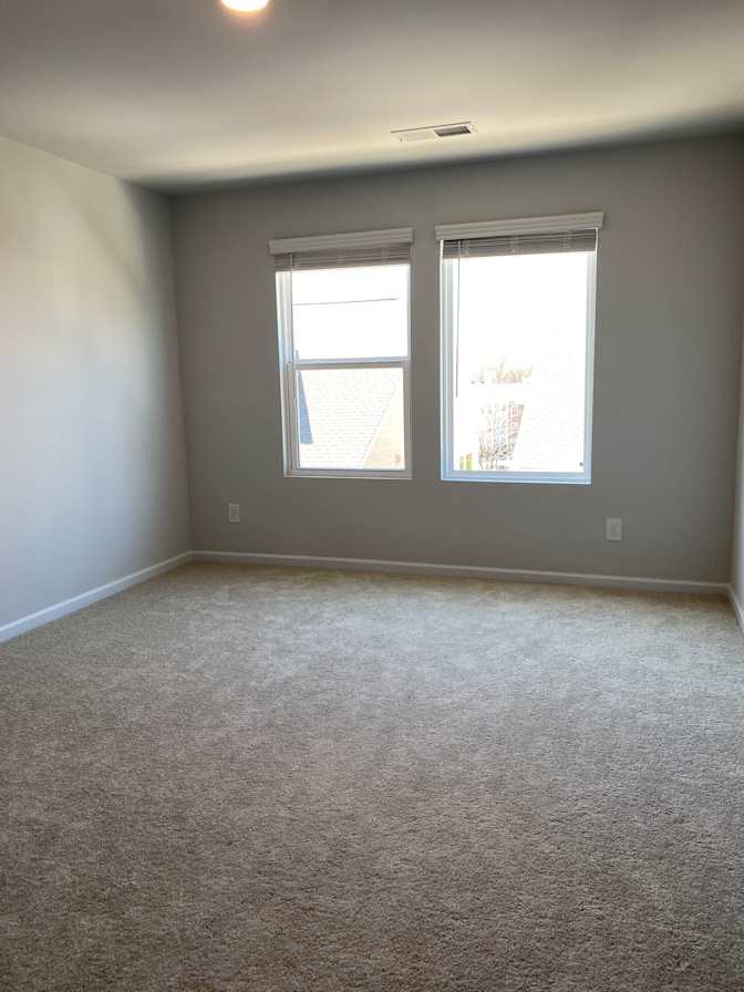 Alcove Rooms's room