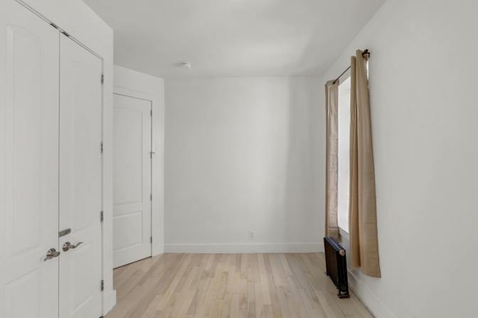 Sam June's room