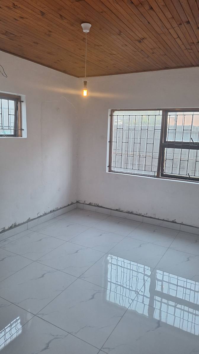 Busisiwe's room