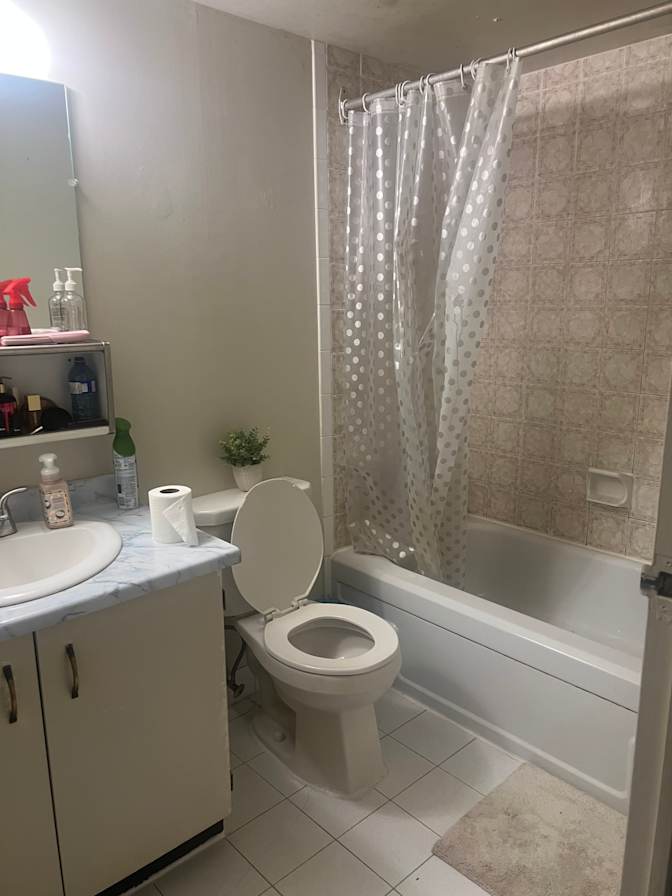 Nadisha Alahakoon's room