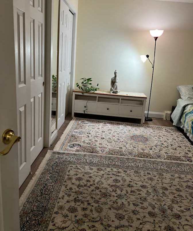 Farah's room