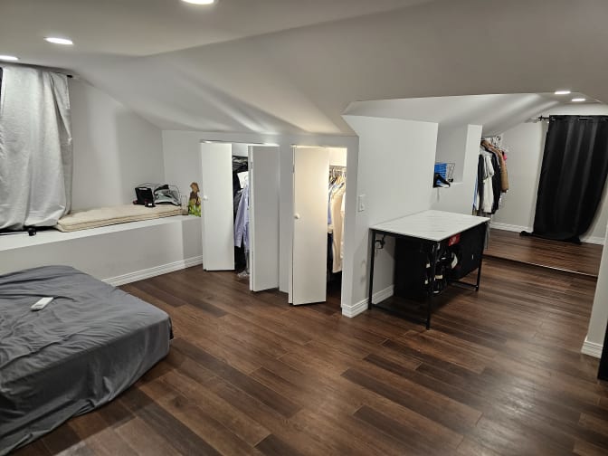 Franco's room