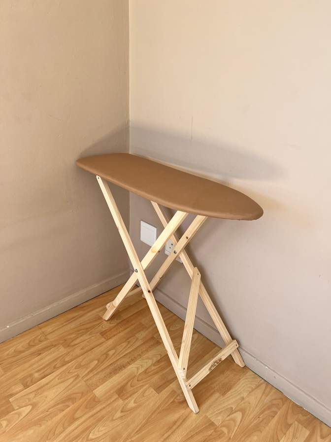 Aashiq Mollagee's room