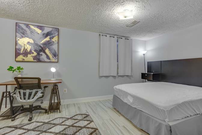 Stephanie's room