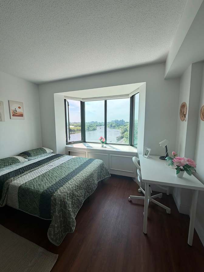 Meryem ikbal Yaman's room
