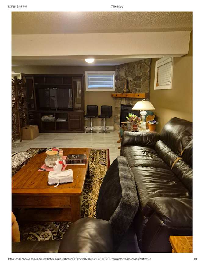 julia nieri's room