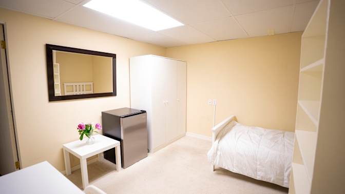Elham's room