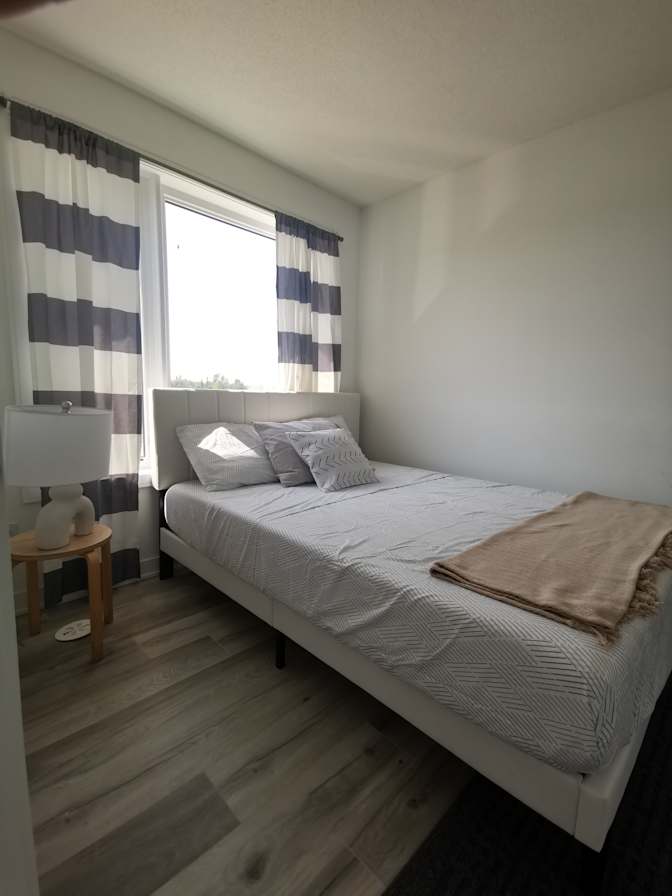 Kelly Wanki's room