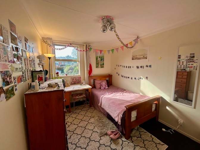 Svetlana's room