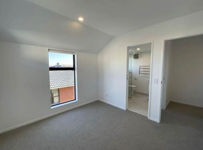 Luke Reumers's room
