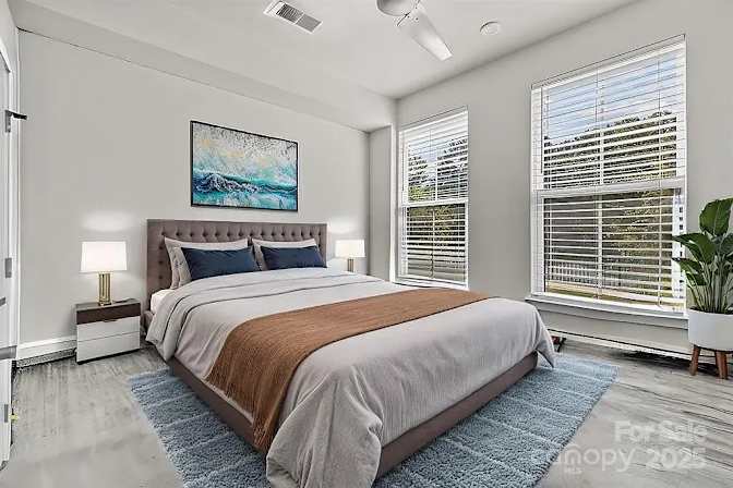 Alcove Rooms's room