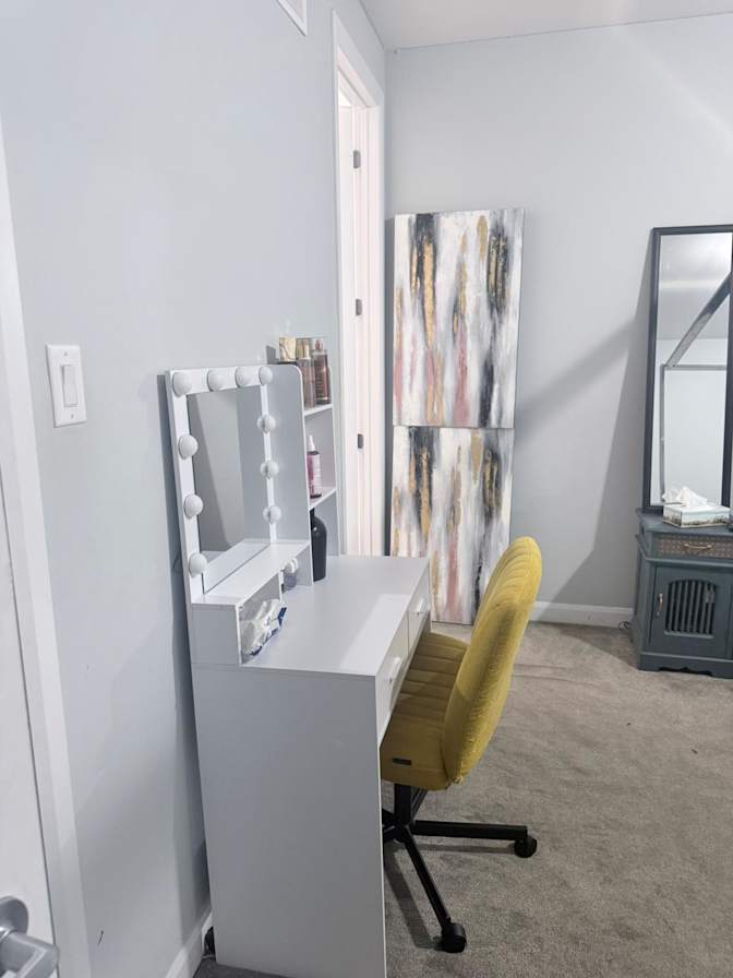 Hoda's room