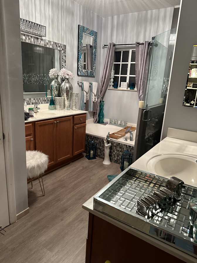 Tara's room