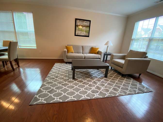 Alcove Rooms's room