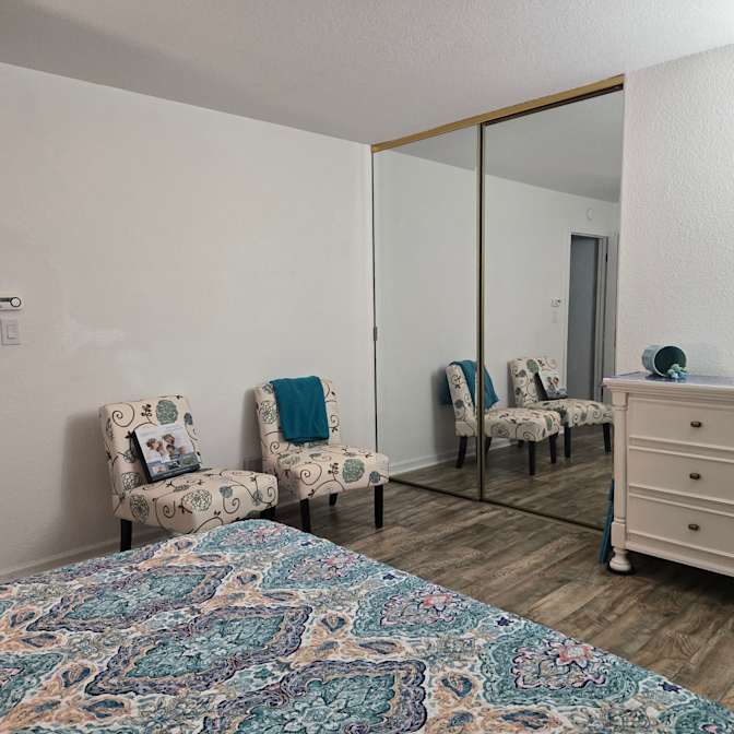 Shonda's room