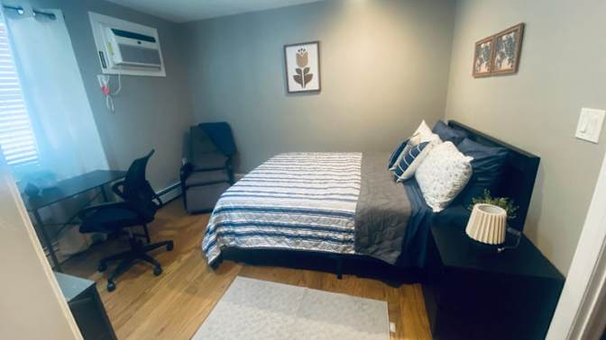 Clean Quiet Fully Furnished Room's room