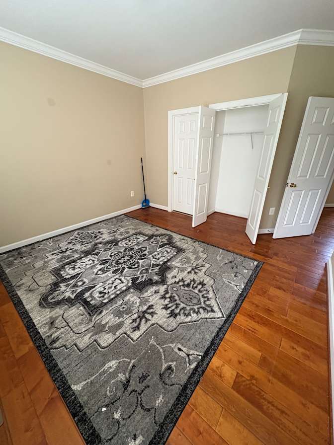 Royce's room