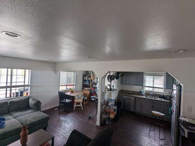 momo's room