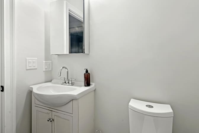 Sam June's room