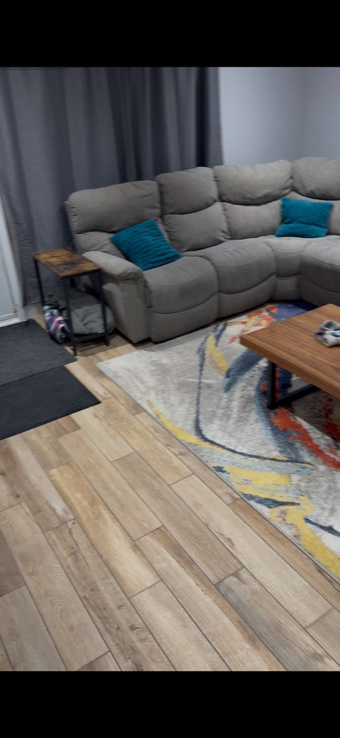 Simon's room