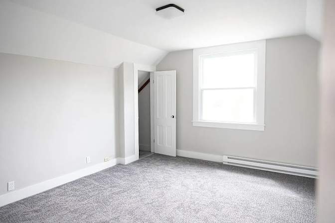 Kelly's room