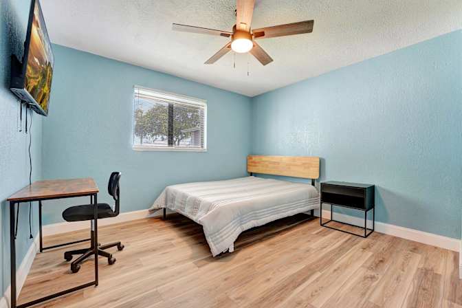 PadSplit's room