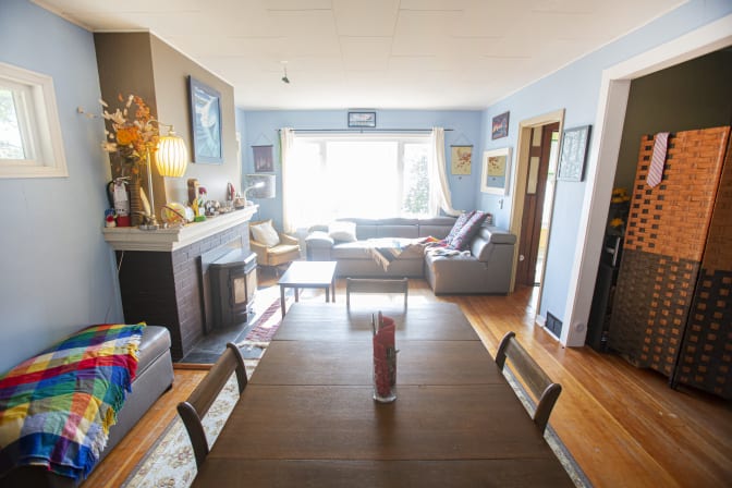Peter's room