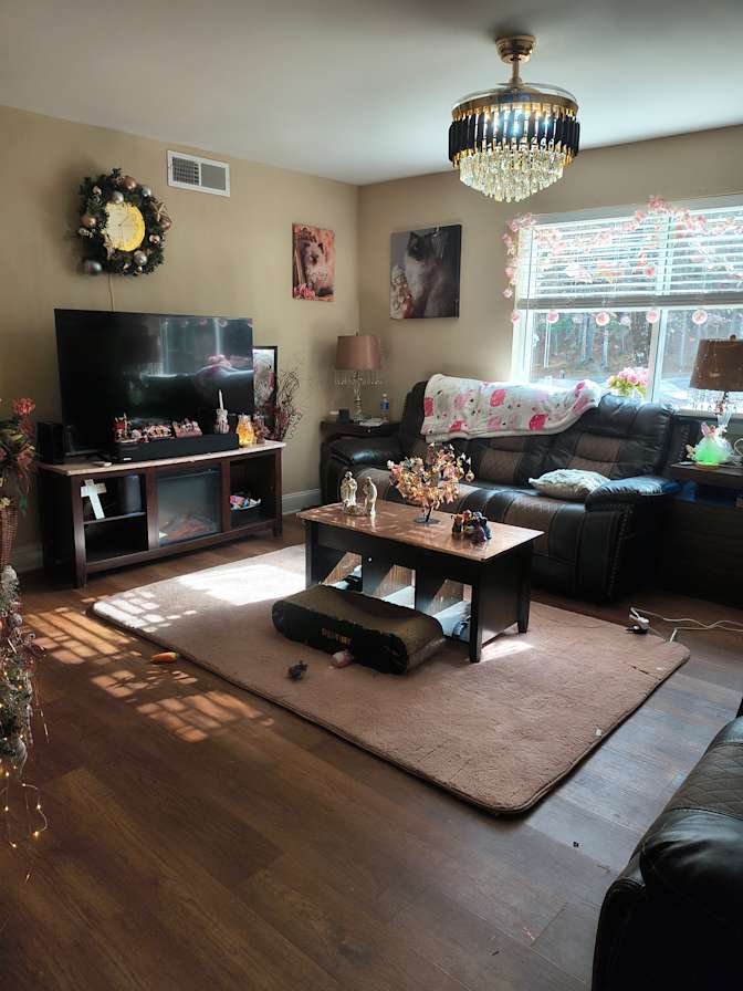 Jennifer's room