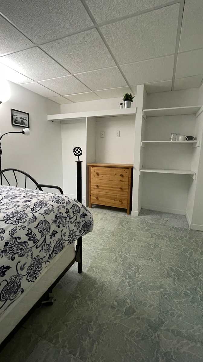 Stephanie's room