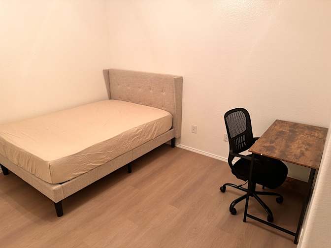 Minh's room