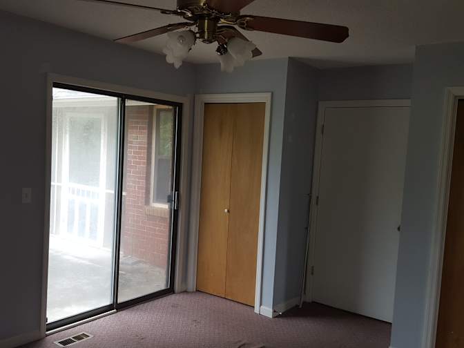 Beverly Voiles's room