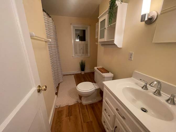 Lotus Consulting and Management LLC's room