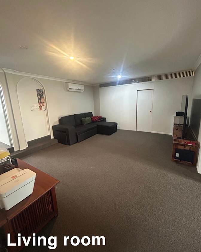 Jahlie's room