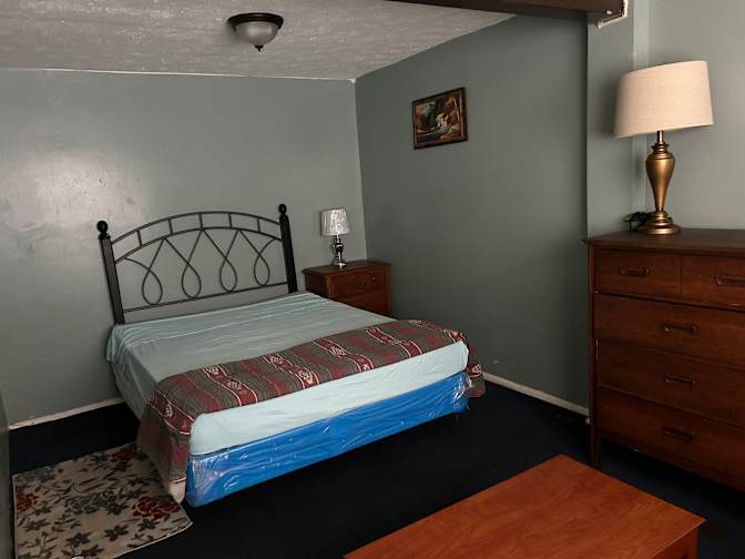 Gloria's room