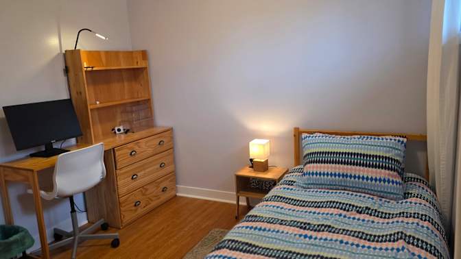 Ellie-Paul's room