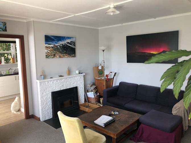 Bob's room