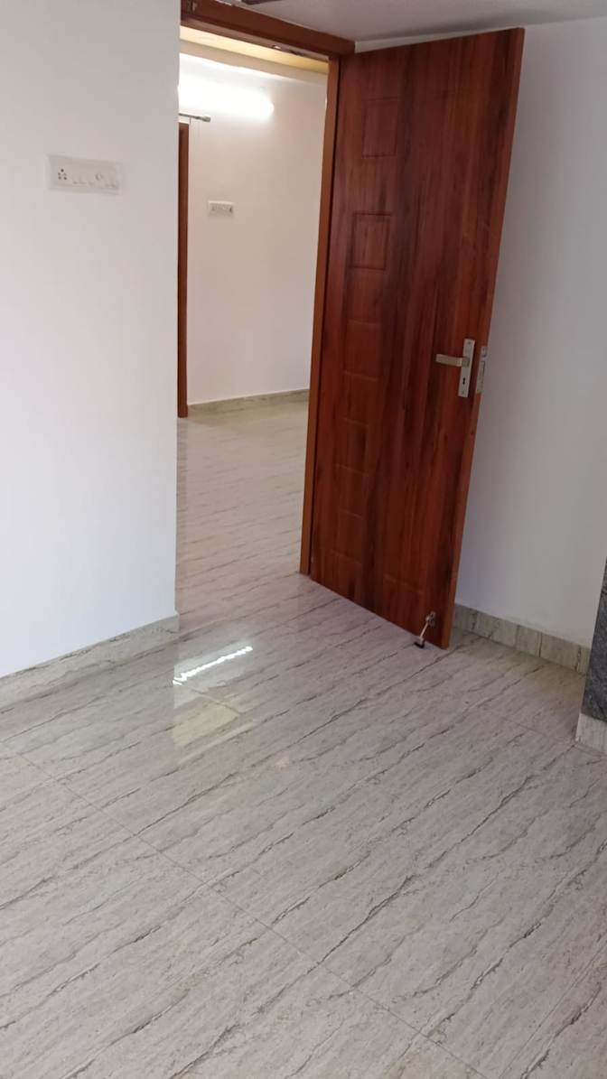 Kaviya's room