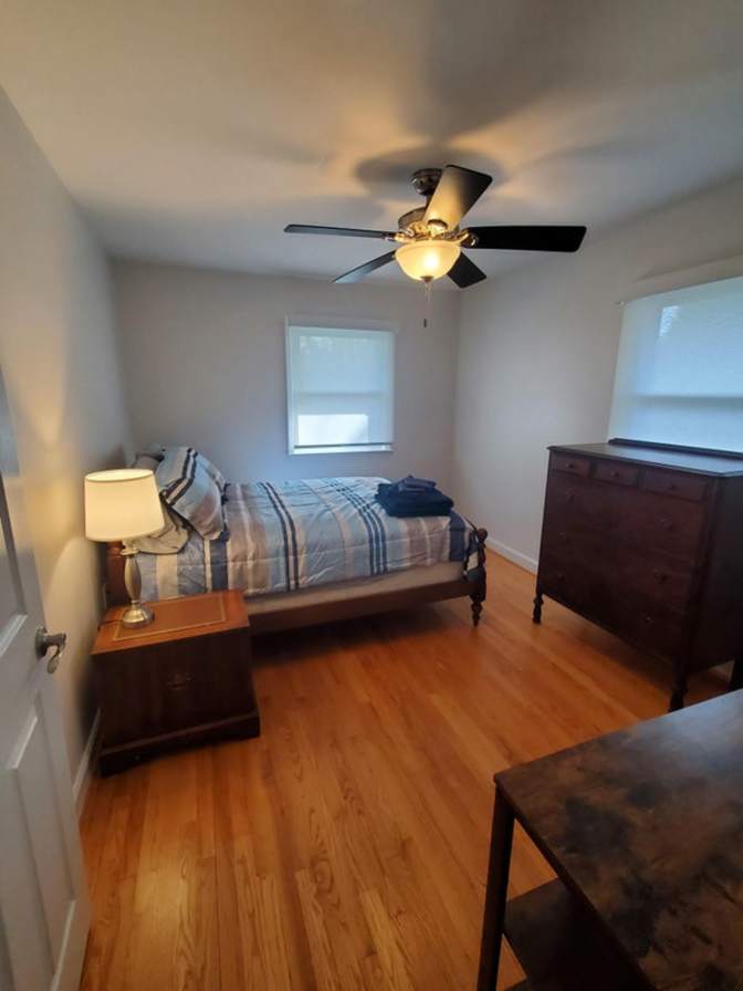 Furnished Bedroom for rent's room