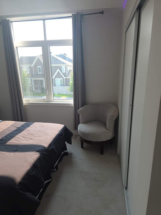 Richard McArthur's room
