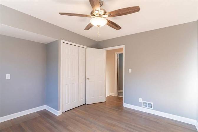 Alcove Rooms's room