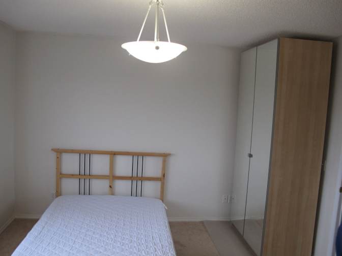Etune's room