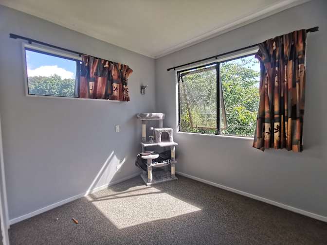 Sam's room