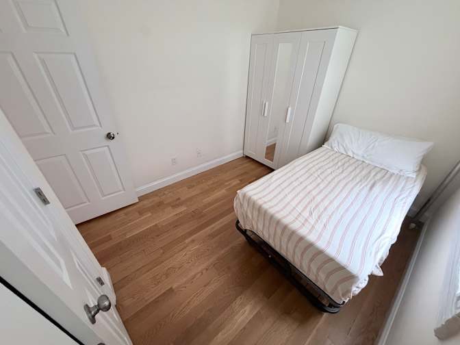 sarah's room