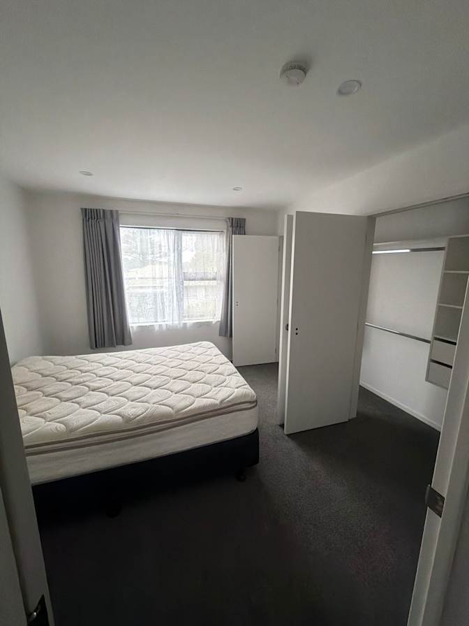 Semisi's room